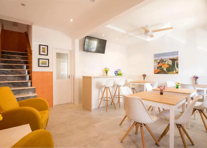 Bed and Breakfast in Lagos