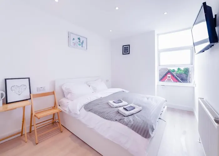 Bed and Breakfasts in Harrow