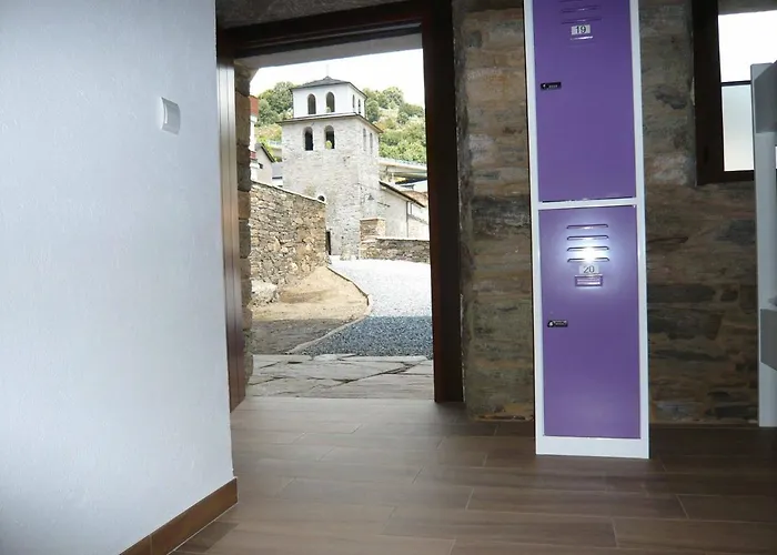 Albergues en Vega de Valcarce