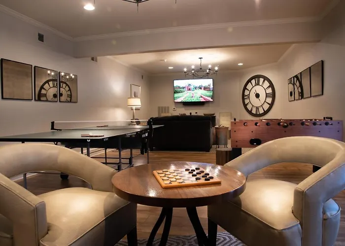 Motels in Highlands