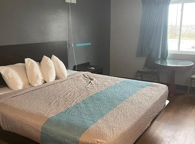 Cheap Hotels in Troy