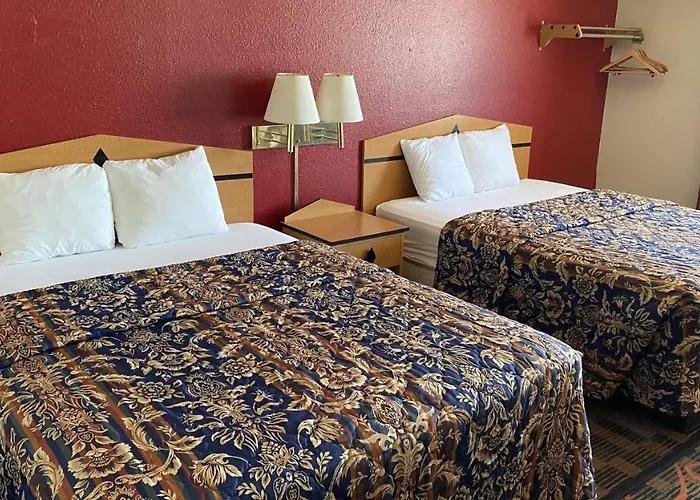 Cheap Hotels in Newton