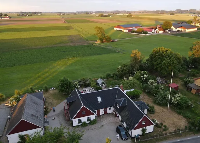Billiga Hotell i Löderup
