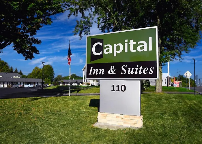Motels in Rensselaer