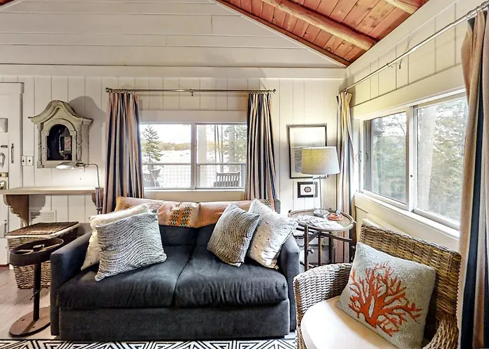 Cheap Hotels in Boothbay Harbor