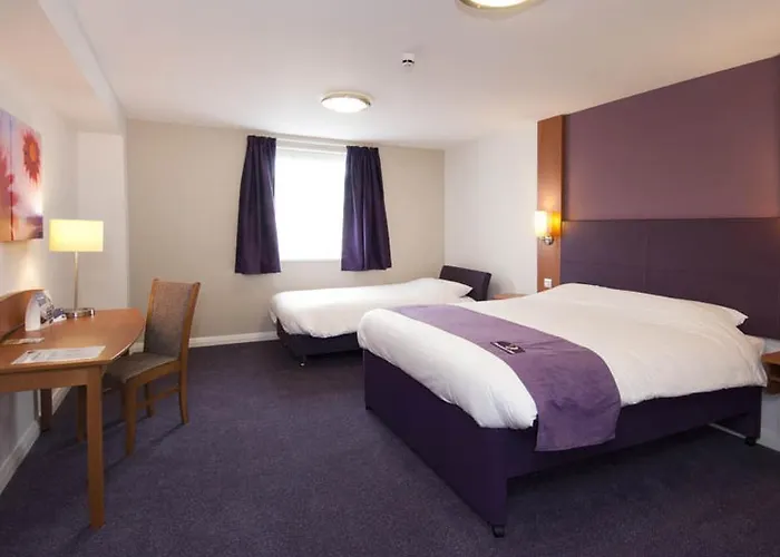 Cheap Hotels in Hatfield (Hertfordshire)