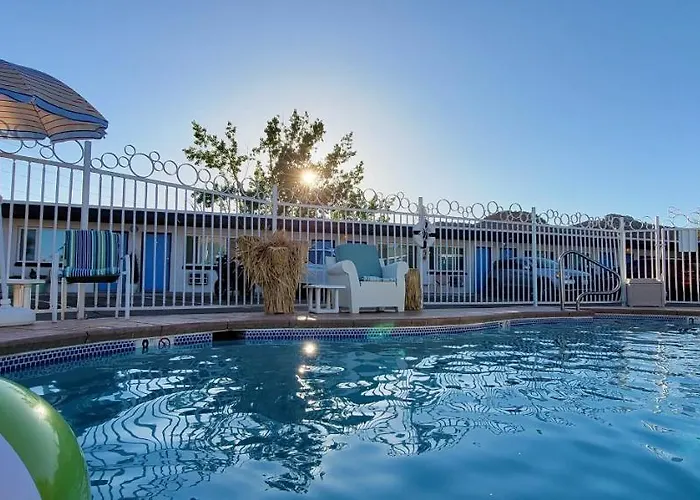 Motels in Orderville