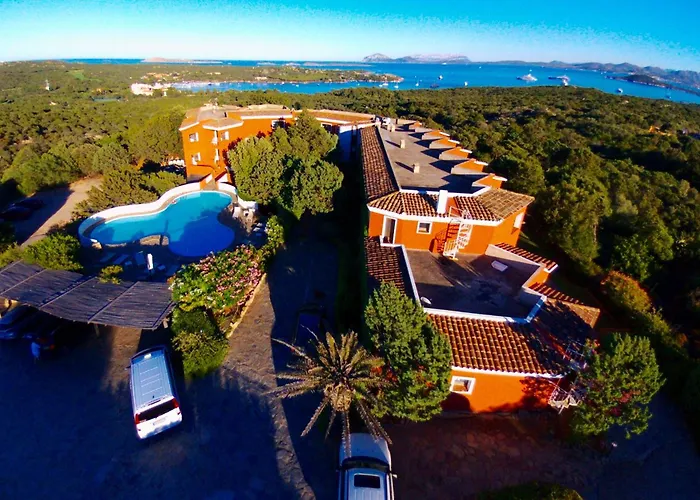 Billiga Hotell i Porto Cervo