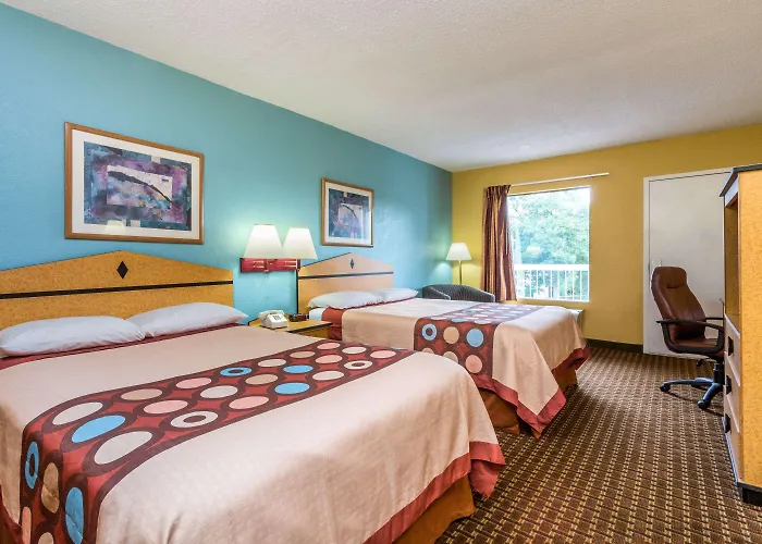 Cheap Hotels in Doraville
