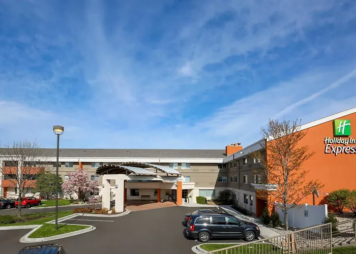 Cheap Hotels in Wauwatosa