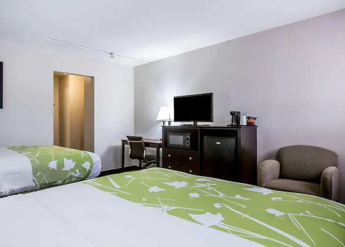 Motels in Hoover
