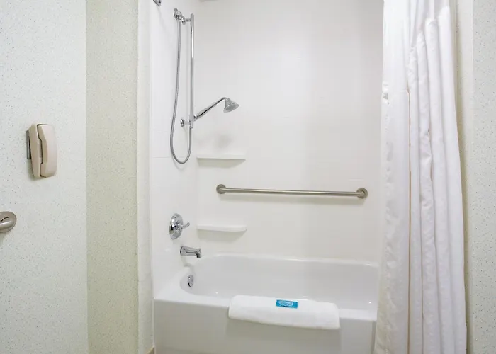 Cheap Hotels in Bonner Springs