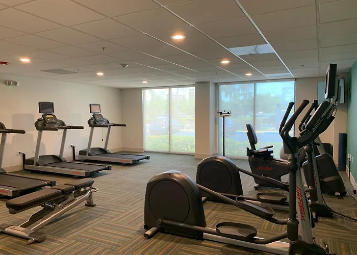 Cheap Hotels in Hialeah