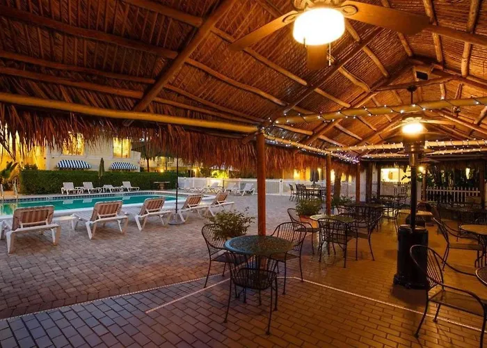 Cheap Hotels in Naples