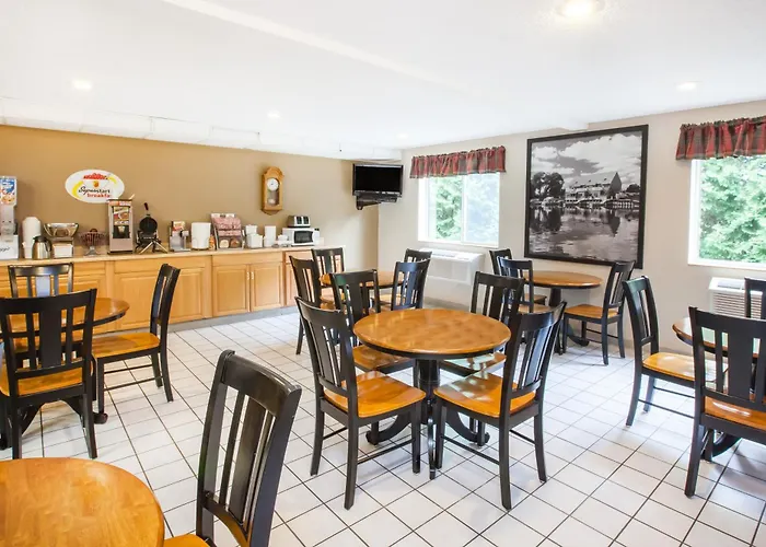 Cheap Hotels in West Branch