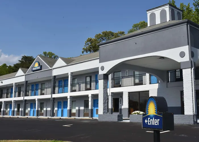 Motels in Reidsville