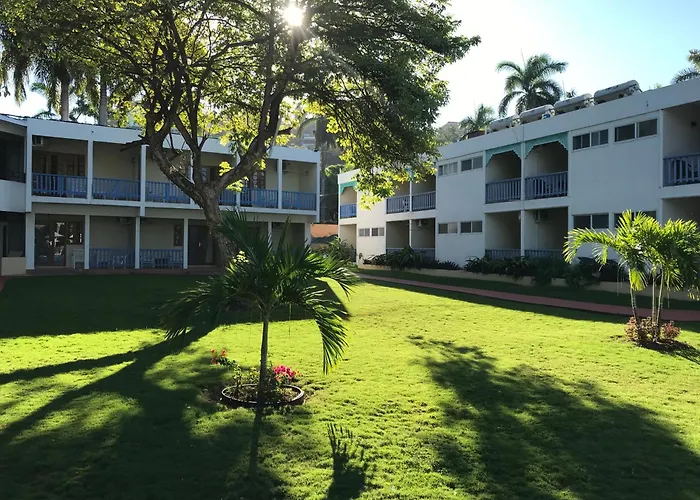 Cheap Hotels in Mandeville