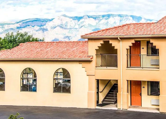 Motels in Los Alamos