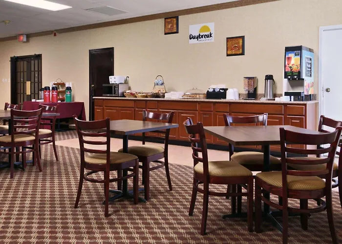 Cheap Hotels in Conneaut