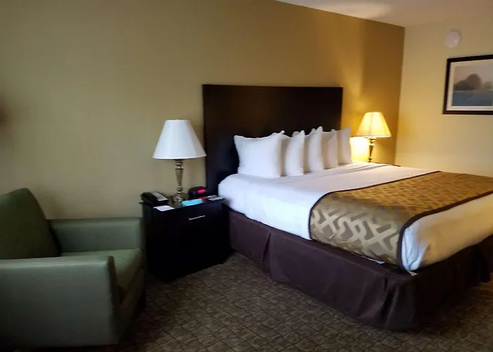 Cheap Hotels in DeFuniak Springs