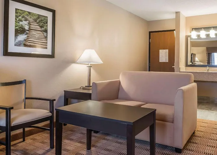 Cheap Hotels in Harmarville
