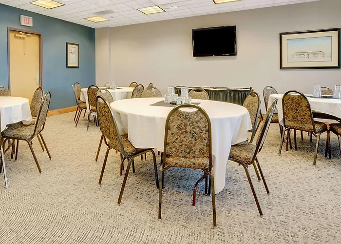 Cheap Hotels in Fargo