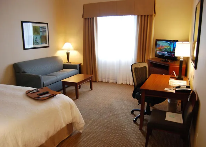 Cheap Hotels in Folsom