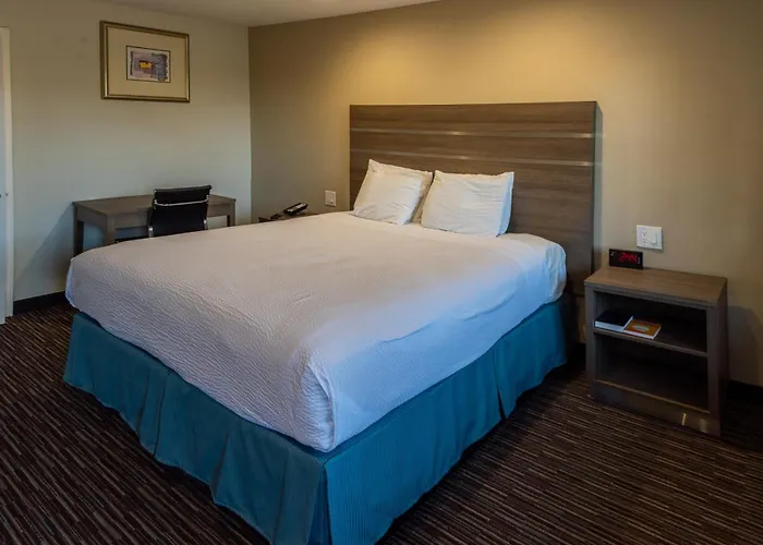 Motels in Firebaugh