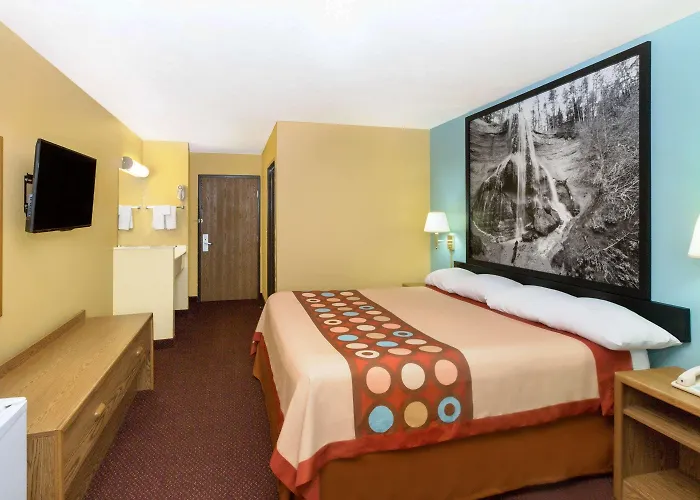 Motels in Crete