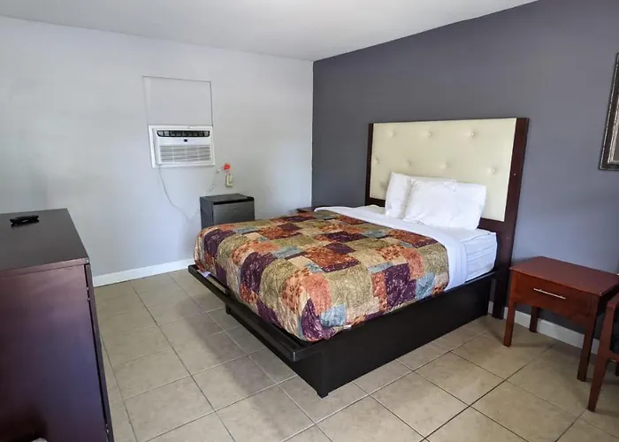 Cheap Hotels in Toccoa