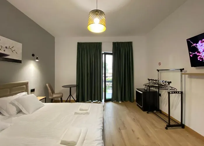 Cheap Hotels in Tirana