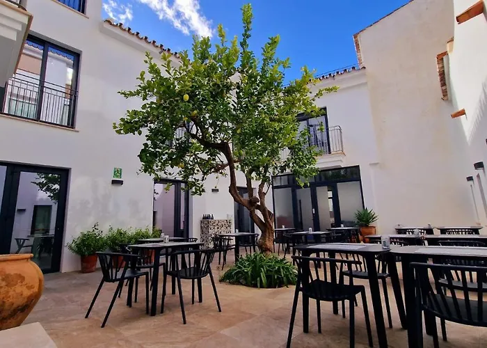 Cheap Hotels in Mijas