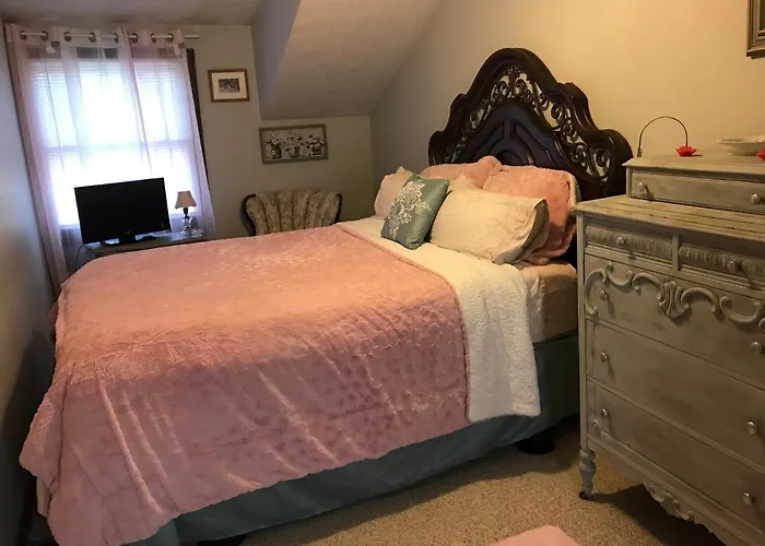 Bed and Breakfasts in Westlake