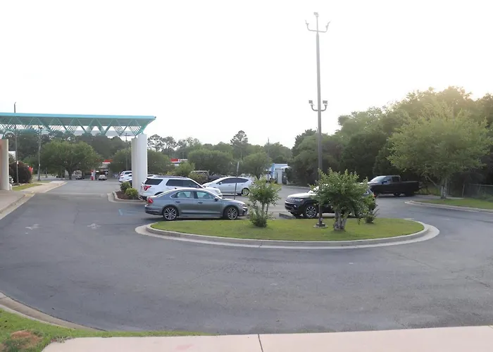 Cheap Hotels in Fitzgerald