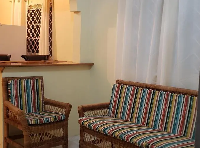 Guest Houses in Mandeville