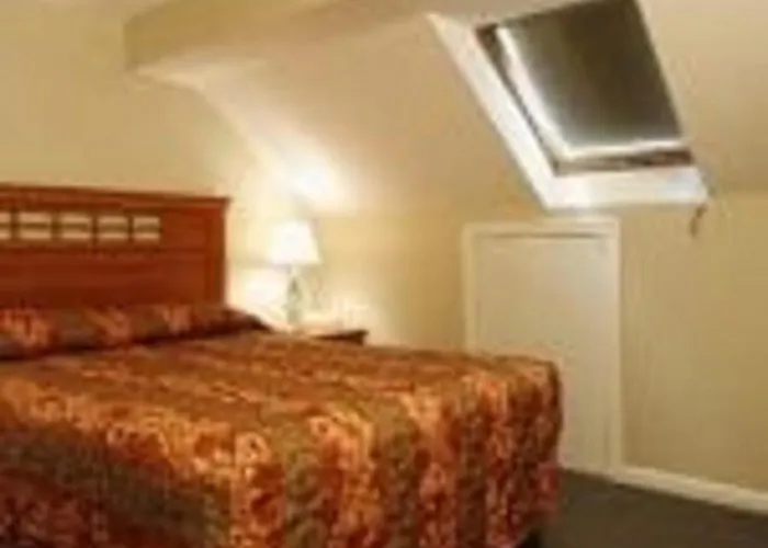 Motels in Newburyport