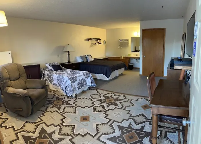Motels in McCook