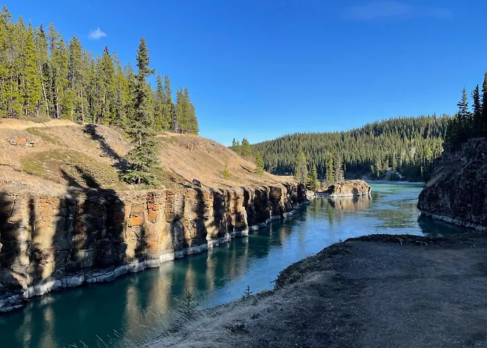 Cheap Hotels in Whitehorse
