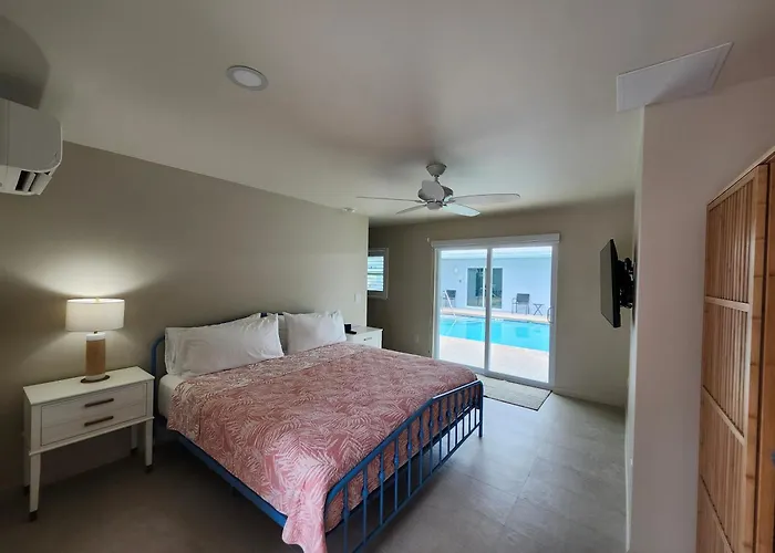 Cheap Hotels in Sanibel