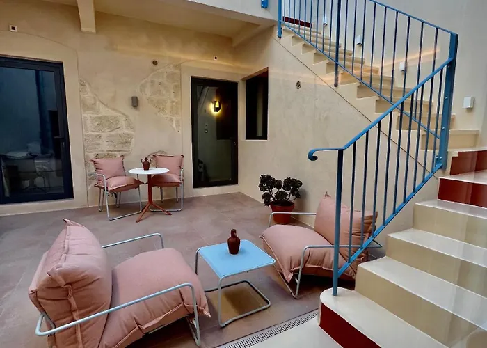 Cheap Hotels in Le Grau-du-Roi