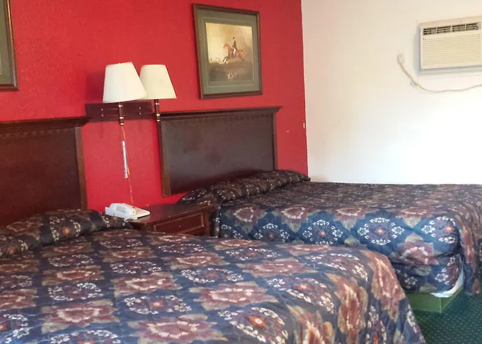 Motels in Cinnaminson