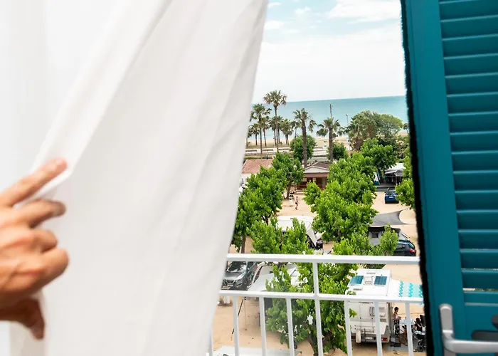 Billiga Hotell i Pineda de Mar