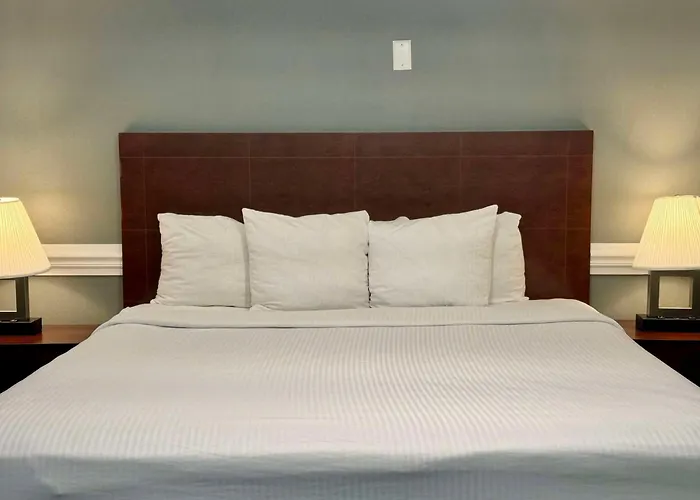 Cheap Hotels in Kenosha