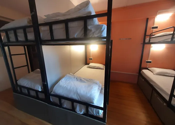 Hostels in Darjeeling (West Bengal)
