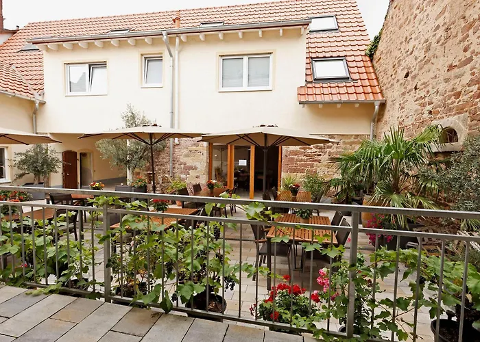 Bed and Breakfast in Rhodt unter Rietburg