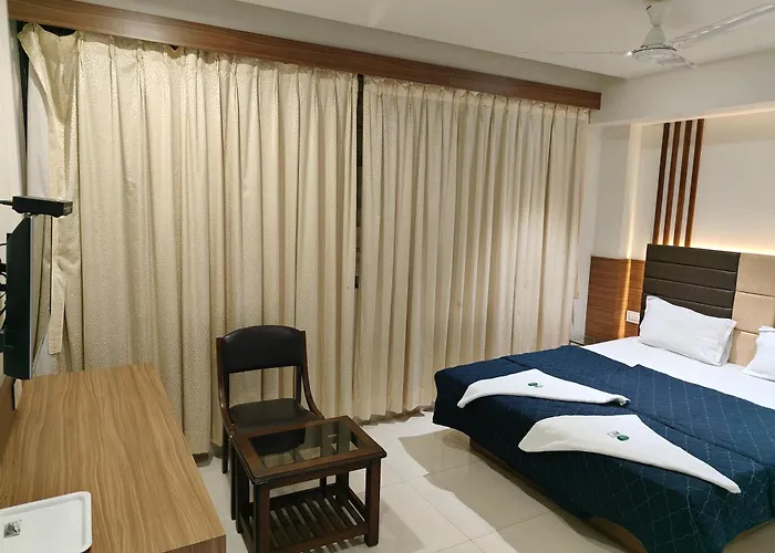 Cheap Hotels in Surat