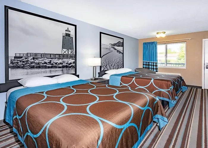 Motels in Shelby Twp