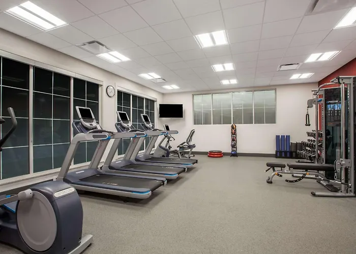 Cheap Hotels in Saratoga Springs