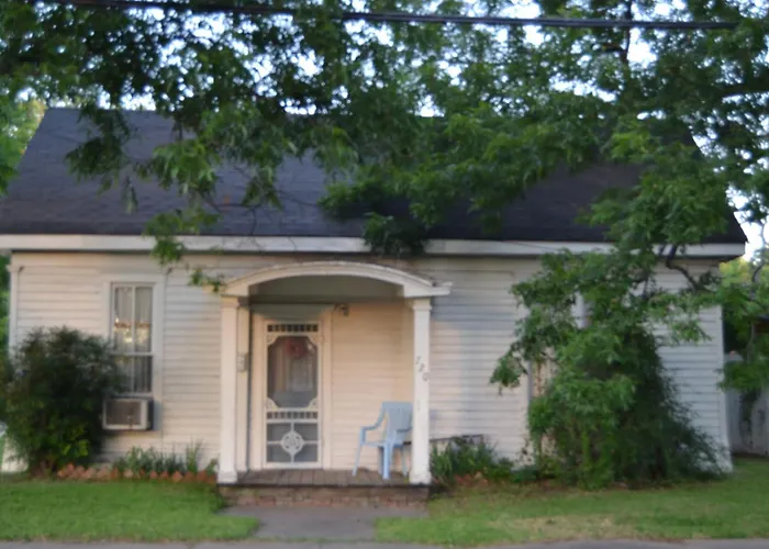 Bed & Breakfast in McKinney