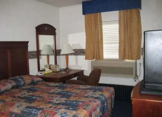 Motels in Brookfield